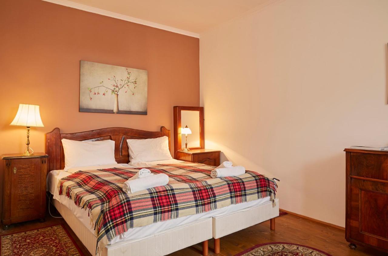 Preselo Pinceszet Es Vendeghaz Bed & Breakfast Erdobenye Exterior photo